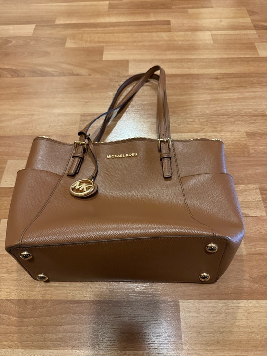 Michael Kors Handbags - Michael Kors Brown Saffiano Leather Tote Bag